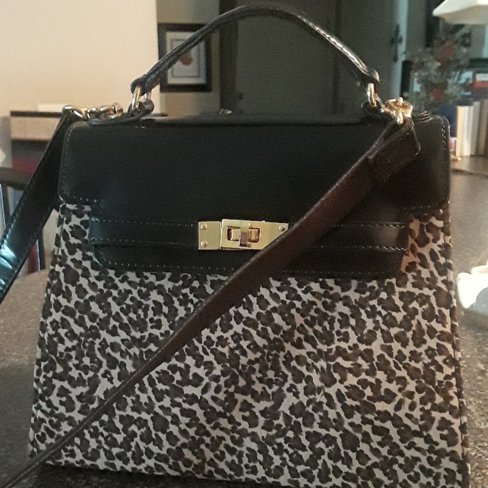 Late 90's Nine West Leather/Leopard Crossbody Bag